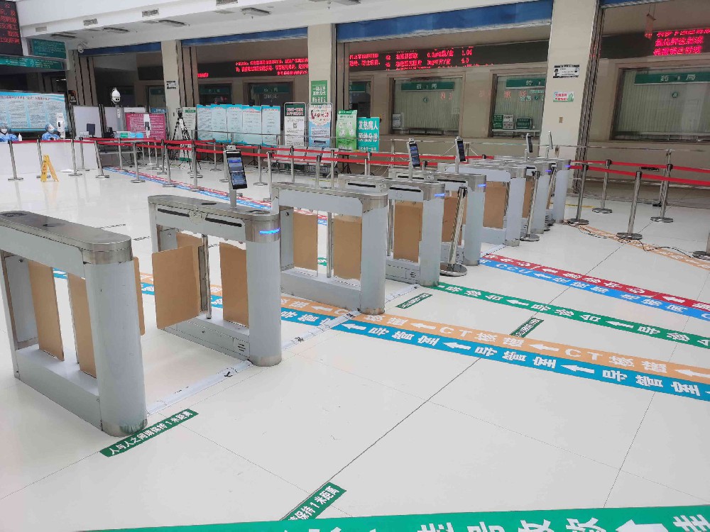 綏化市第一醫(yī)院健康碼通道